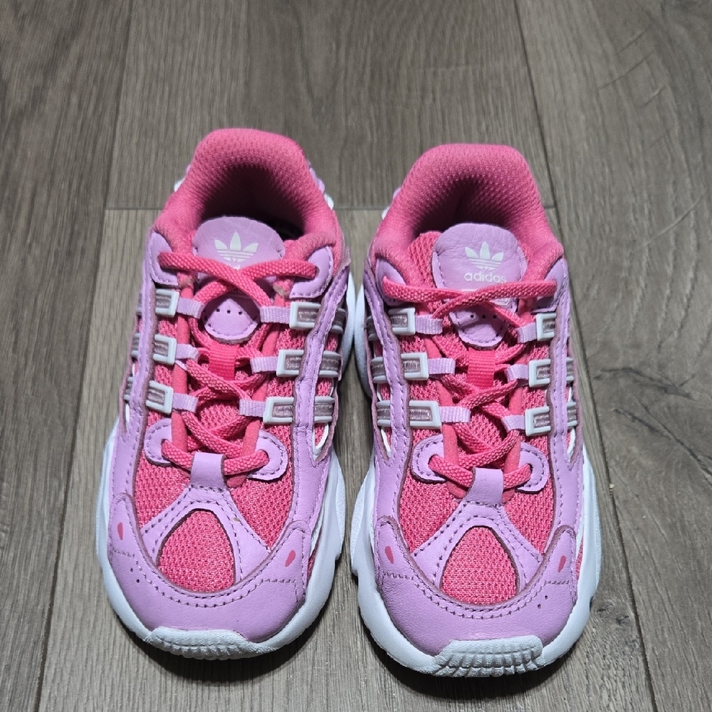 Adidas Kids Sneakers in Pink and White